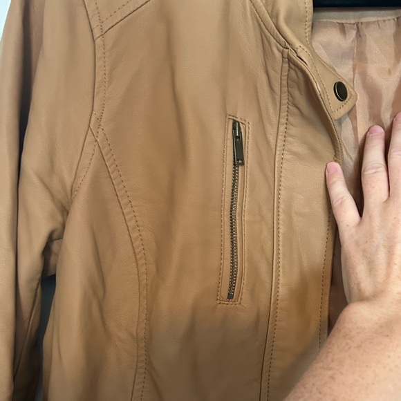 Reitmans Leather look jacket/blazer - Picture 2 of 9